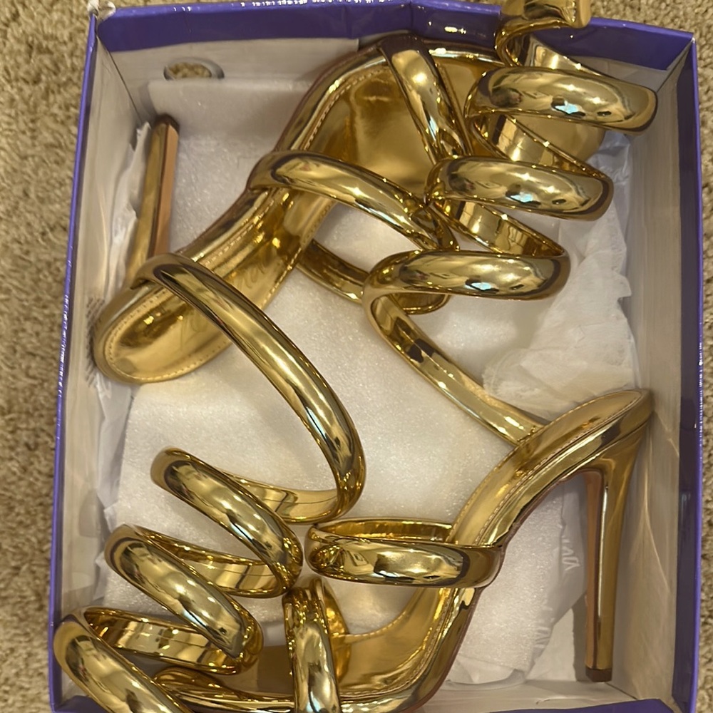Elegant Gold Spiral Strap Heels